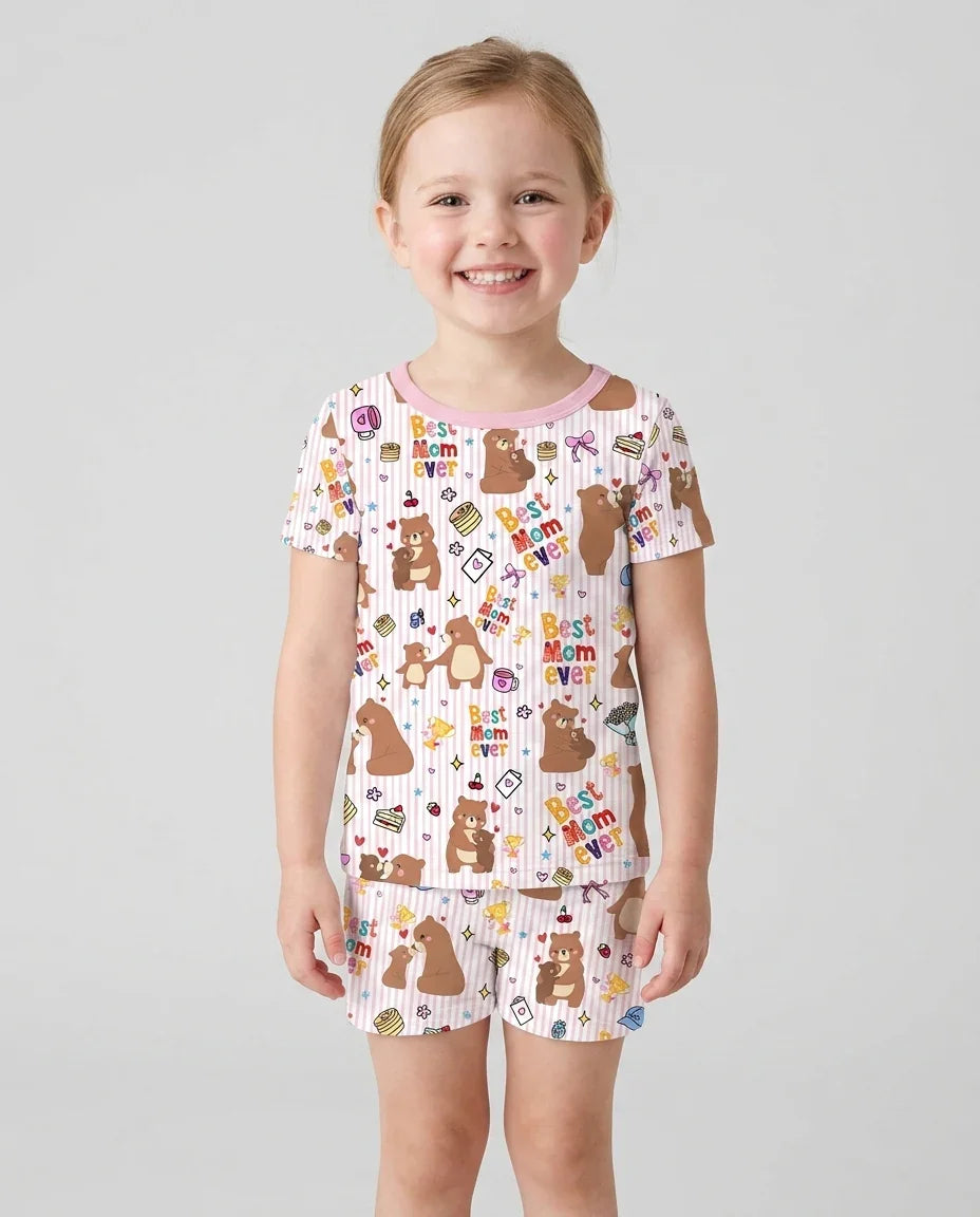 Template Zweiteiliges Pyjama-Set mit kurzen Ärmeln und Shorts
