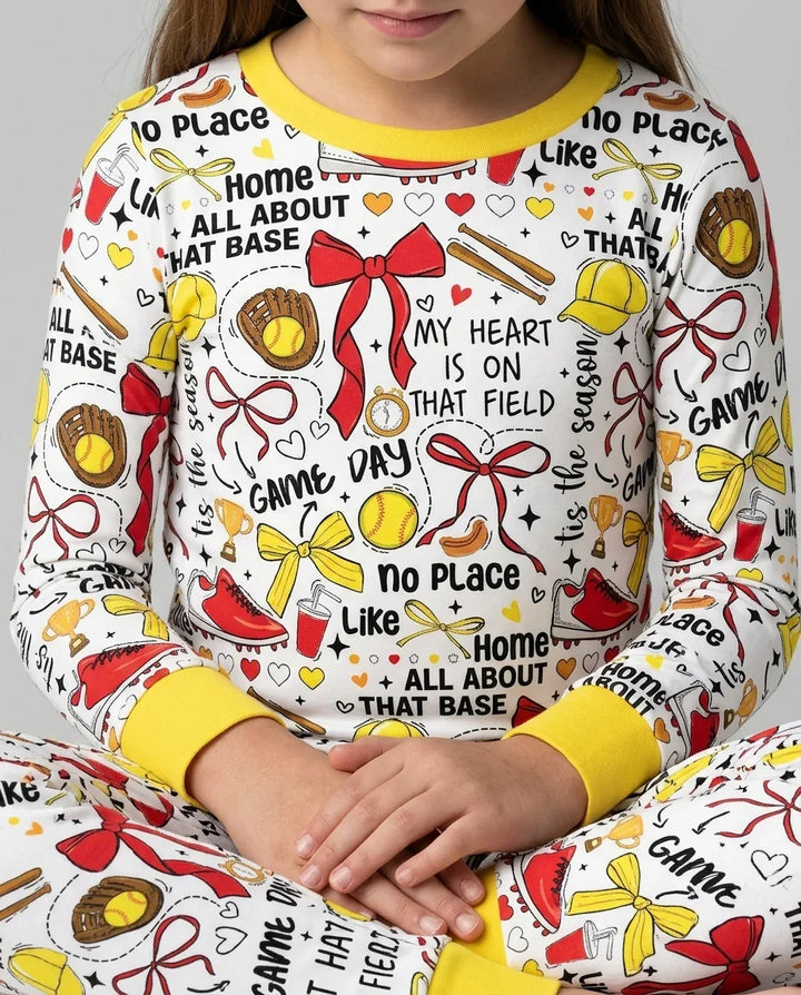 Zweiteiliges Langarm-Pyjama-Set mit Sommerfrüchten