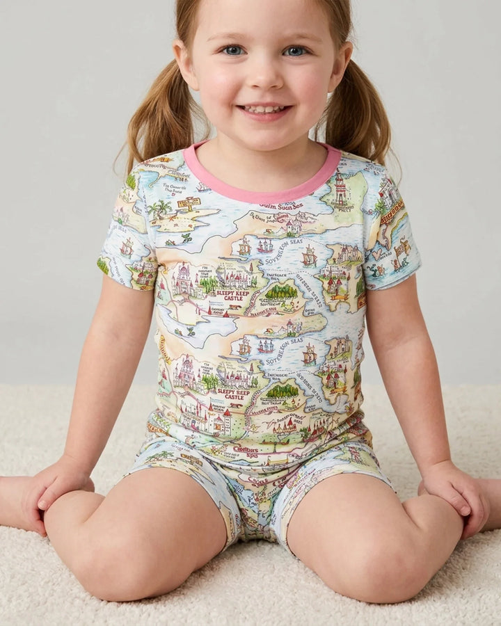 Template Zweiteiliges Pyjama-Set mit kurzen Ärmeln und Shorts