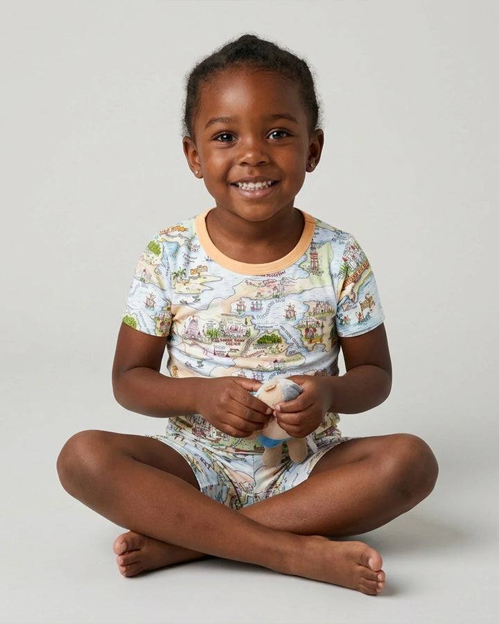 Template Zweiteiliges Pyjama-Set mit kurzen Ärmeln und Shorts
