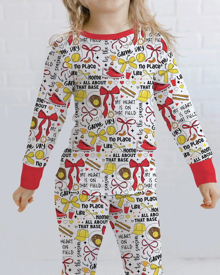 Zweiteiliges Langarm-Pyjama-Set mit Sommerfrüchten
