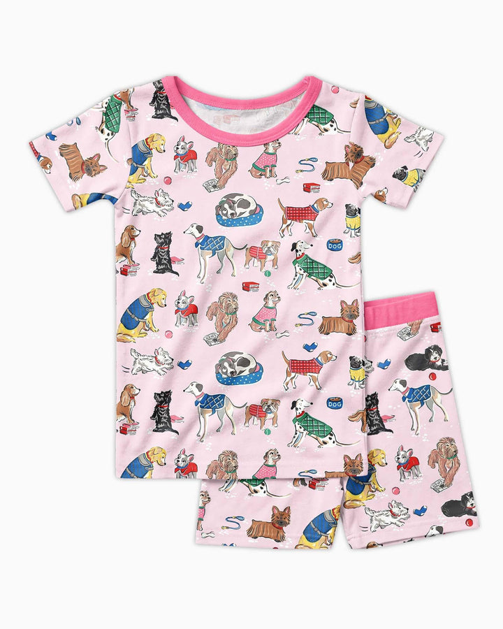 Template Zweiteiliges Pyjama-Set mit kurzen Ärmeln und Shorts