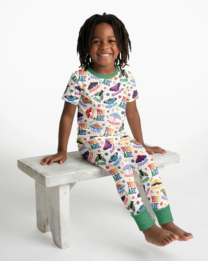 Zweiteiliges, kurzärmliges Pyjama-Set mit Marienkäfern