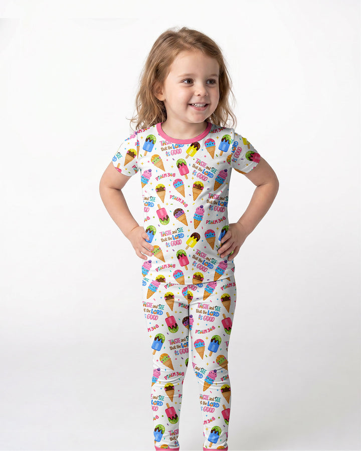 Zweiteiliges, kurzärmliges Pyjama-Set mit Marienkäfern