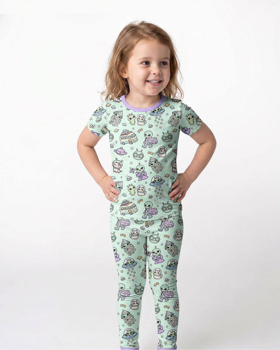 Zweiteiliges, kurzärmliges Pyjama-Set mit Marienkäfern