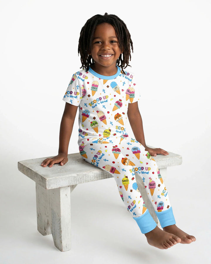 Zweiteiliges, kurzärmliges Pyjama-Set mit Marienkäfern
