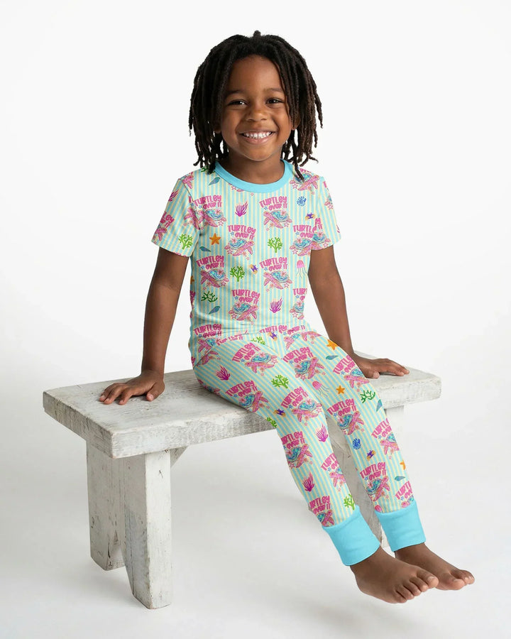 Zweiteiliges, kurzärmliges Pyjama-Set mit Marienkäfern