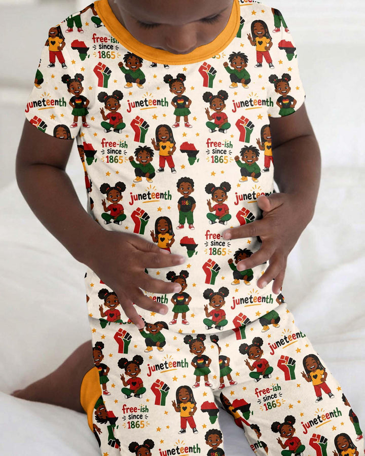 Zweiteiliges, kurzärmliges Pyjama-Set mit Marienkäfern