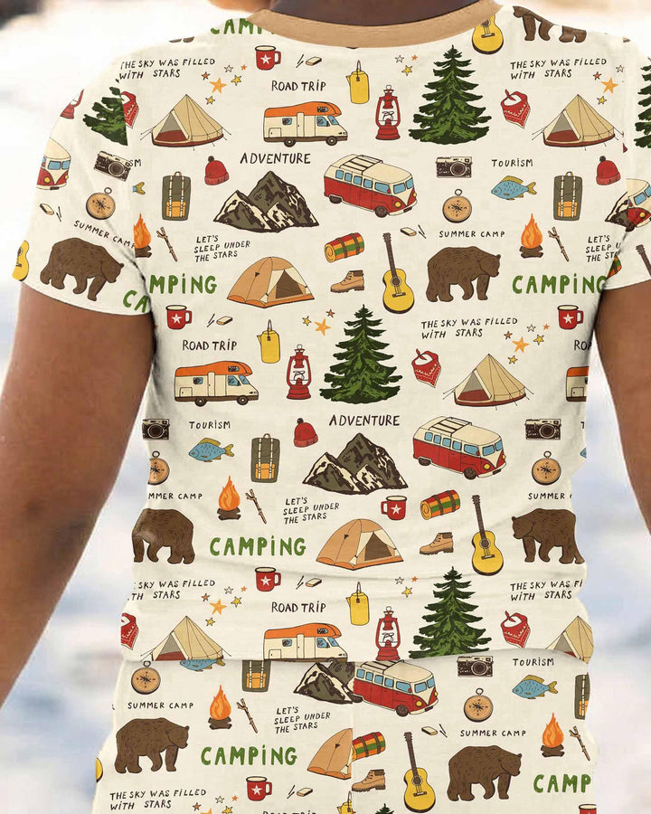 Template Zweiteiliges Pyjama-Set mit kurzen Ärmeln und Shorts