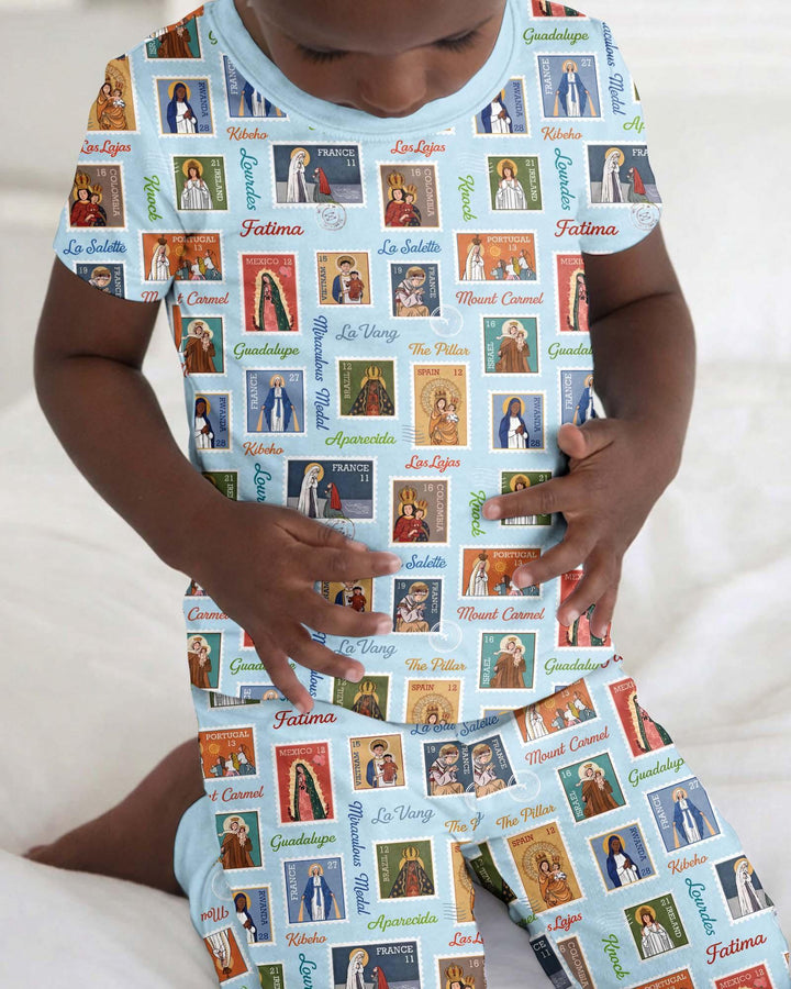 Zweiteiliges, kurzärmliges Pyjama-Set mit Marienkäfern