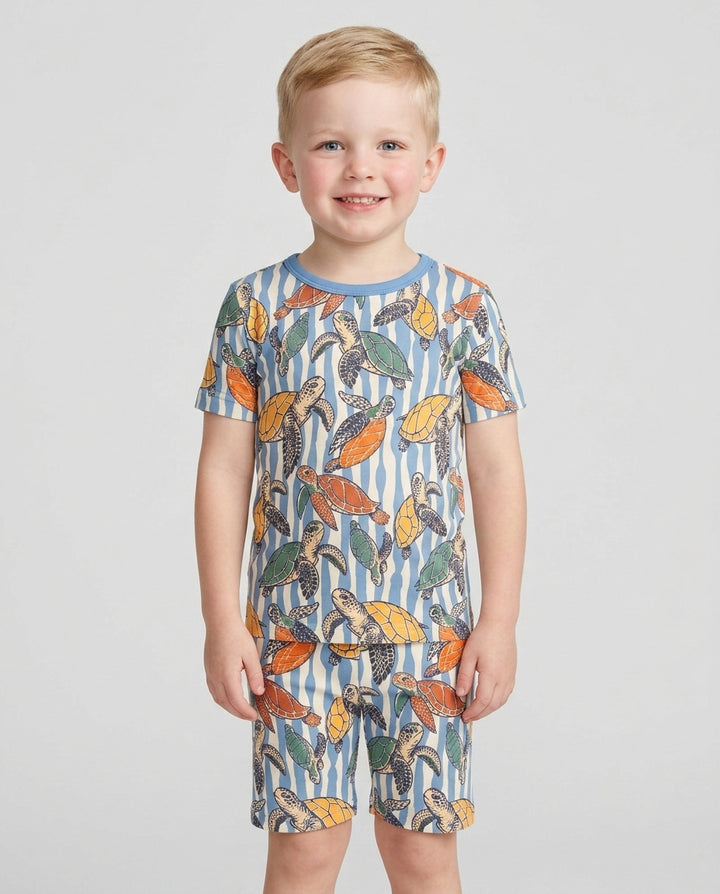 Template Zweiteiliges Pyjama-Set mit kurzen Ärmeln und Shorts