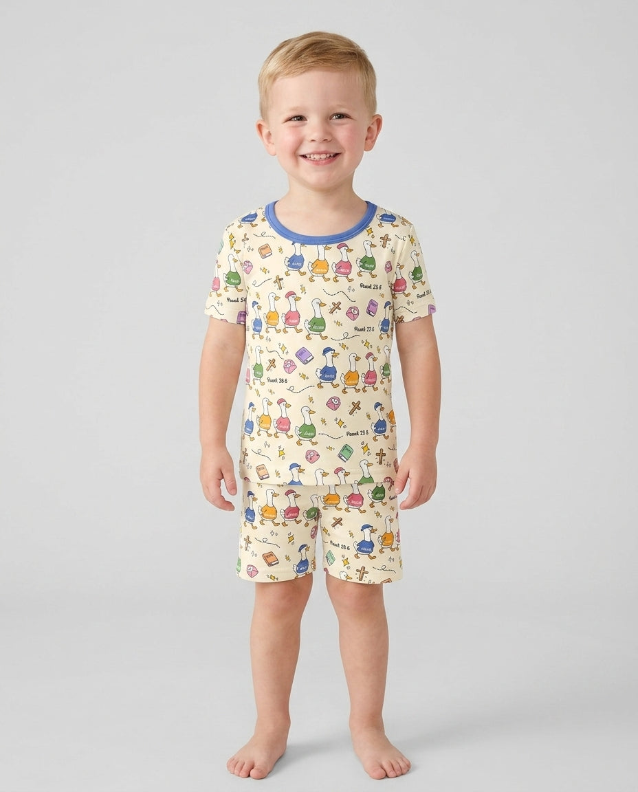Zweiteiliges Pyjama-Set mit kurzen Ärmeln und Shorts im Sommer-Design