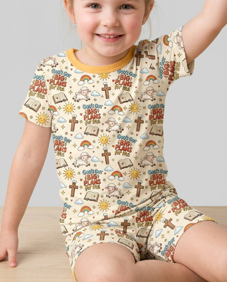 Template Zweiteiliges Pyjama-Set mit kurzen Ärmeln und Shorts