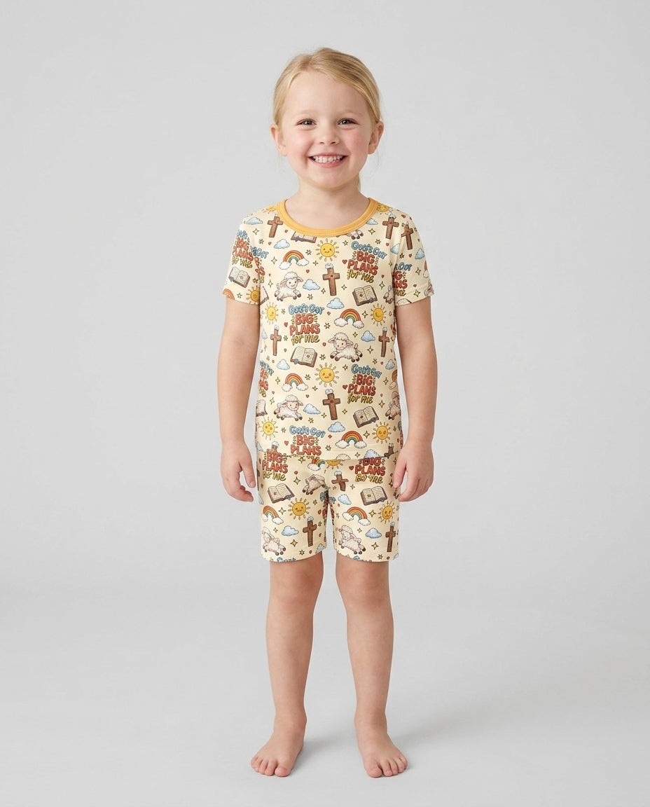 Template Zweiteiliges Pyjama-Set mit kurzen Ärmeln und Shorts