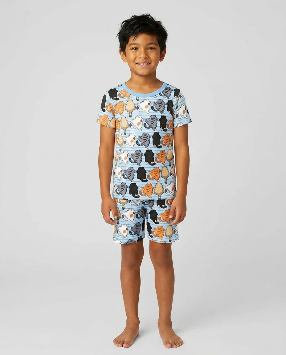 Template Zweiteiliges Pyjama-Set mit kurzen Ärmeln und Shorts