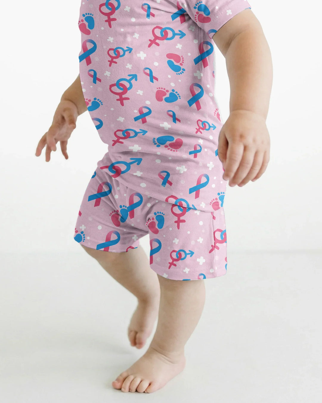 Template Zweiteiliges Pyjama-Set mit kurzen Ärmeln und Shorts