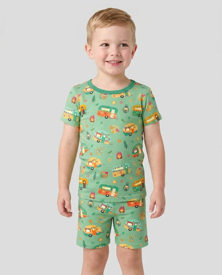 Zweiteiliges Pyjama-Set mit kurzen Ärmeln und Shorts im Sommer-Design