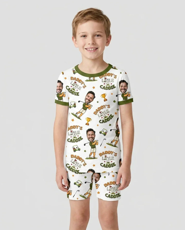 Zweiteiliges Pyjama-Set mit kurzen Ärmeln und Shorts im Sommer-Design