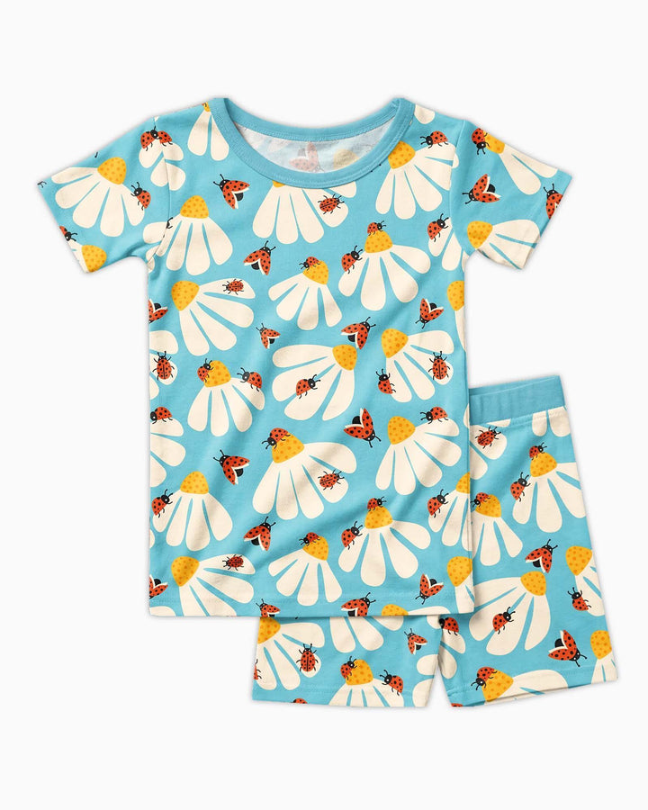 Template Zweiteiliges Pyjama-Set mit kurzen Ärmeln und Shorts