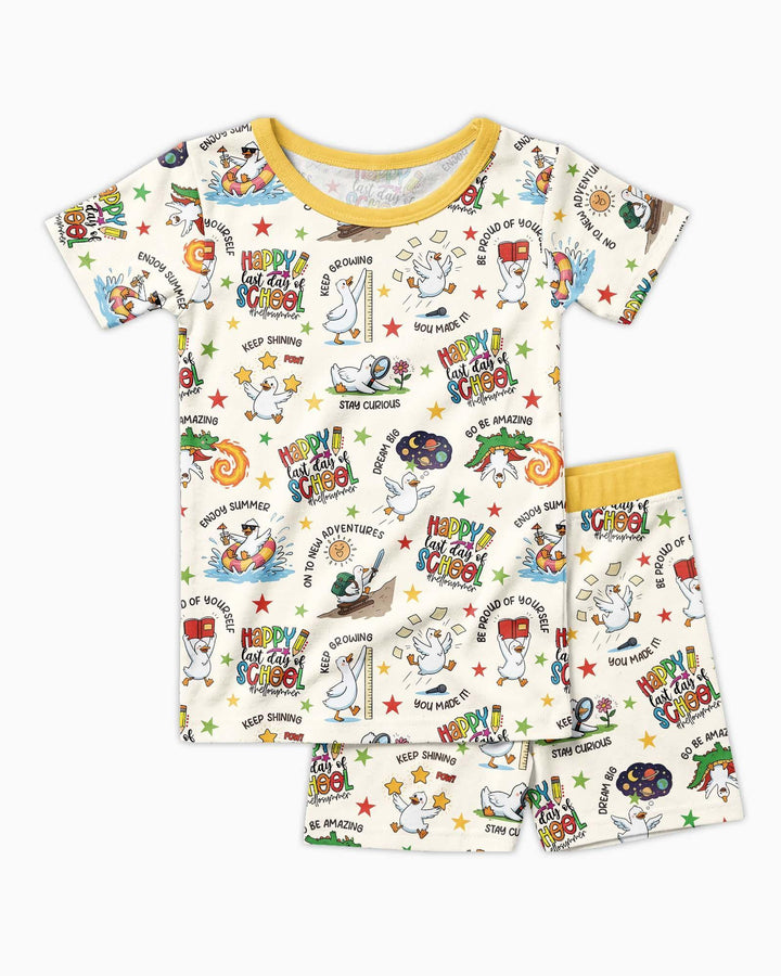 Template Zweiteiliges Pyjama-Set mit kurzen Ärmeln und Shorts