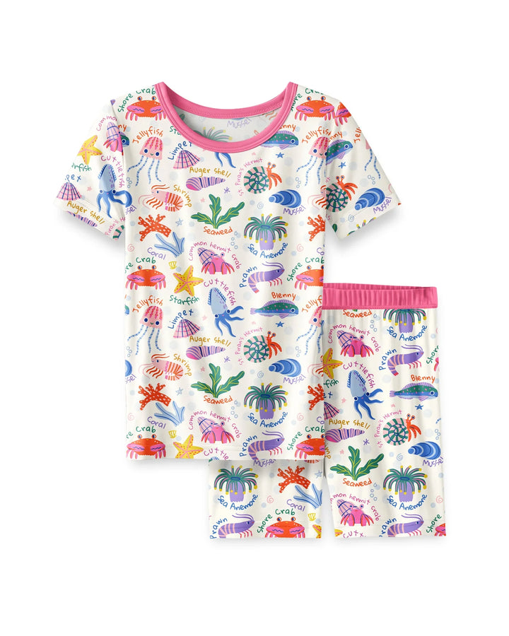 Template Zweiteiliges Pyjama-Set mit kurzen Ärmeln und Shorts