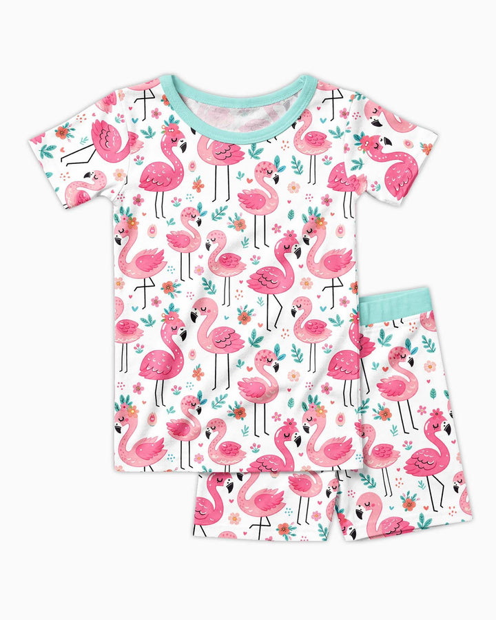 Template Zweiteiliges Pyjama-Set mit kurzen Ärmeln und Shorts