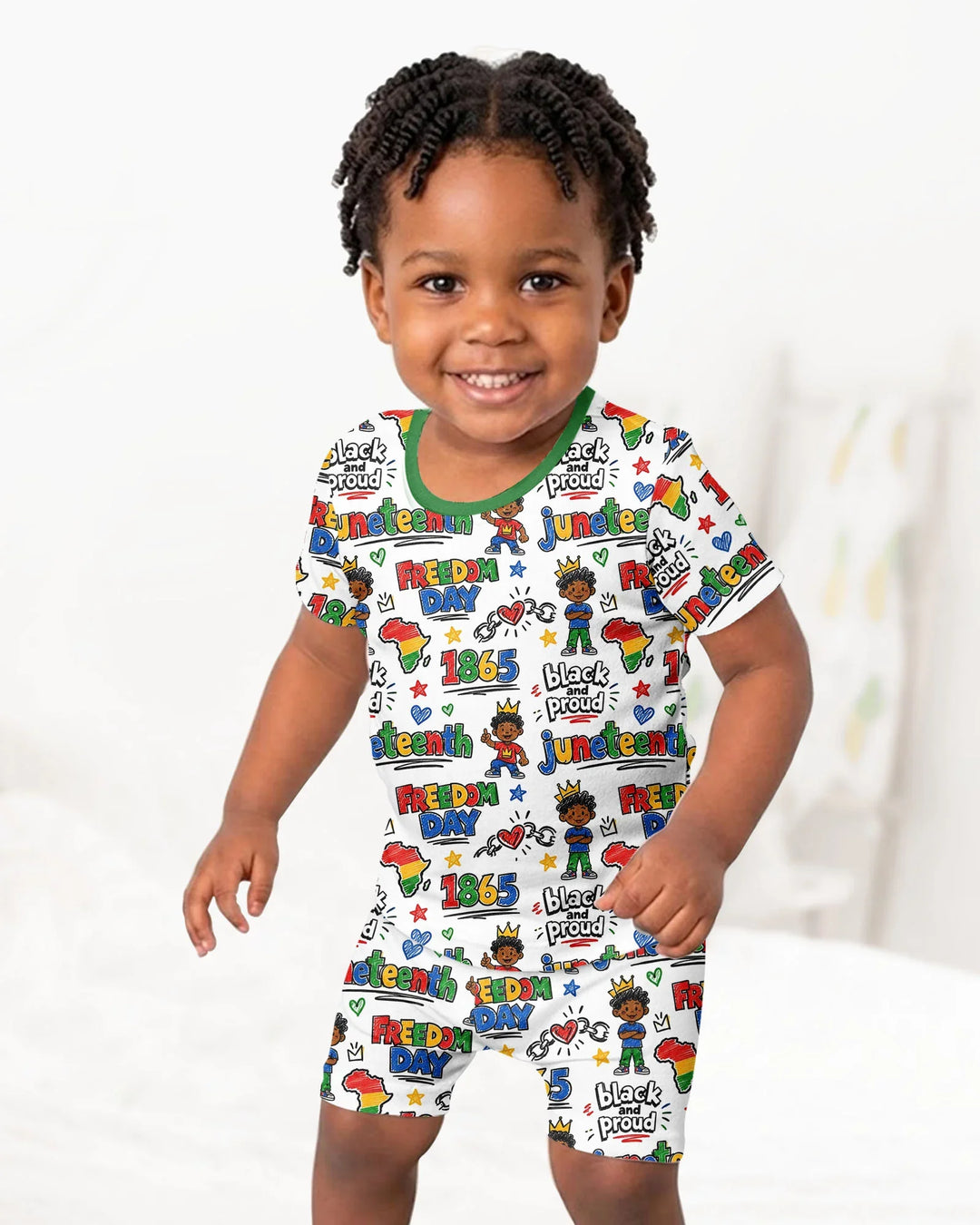 Template Zweiteiliges Pyjama-Set mit kurzen Ärmeln und Shorts