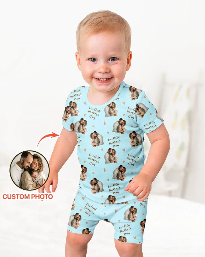 Zweiteiliges Pyjama-Set mit kurzen Ärmeln und Shorts im Sommer-Design