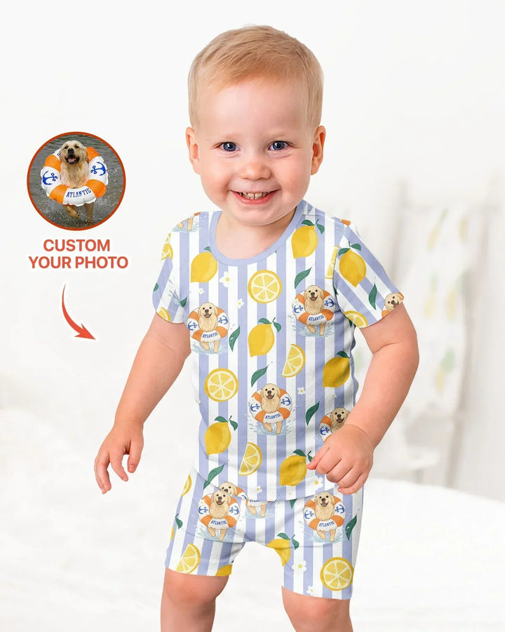Zweiteiliges Pyjama-Set mit kurzen Ärmeln und Shorts im Sommer-Design
