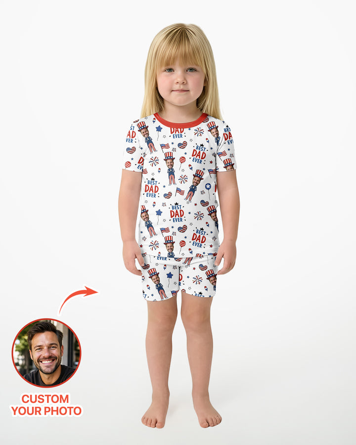 Zweiteiliges Pyjama-Set mit kurzen Ärmeln und Shorts im Sommer-Design