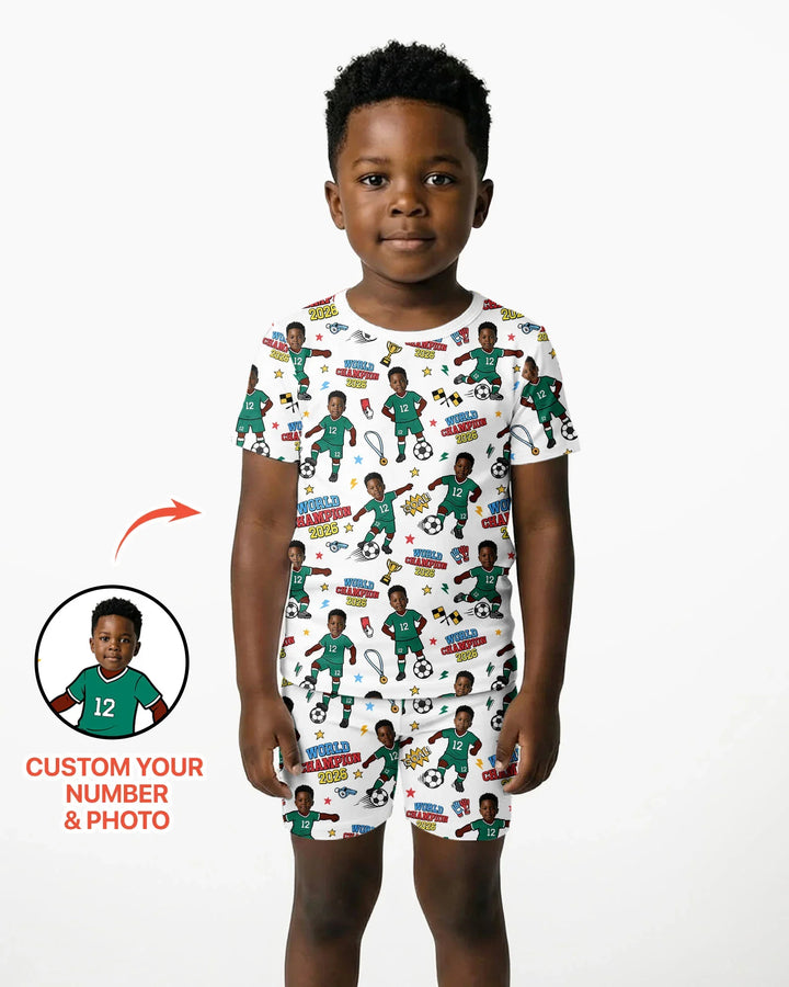 Zweiteiliges Pyjama-Set mit kurzen Ärmeln und Shorts im Sommer-Design