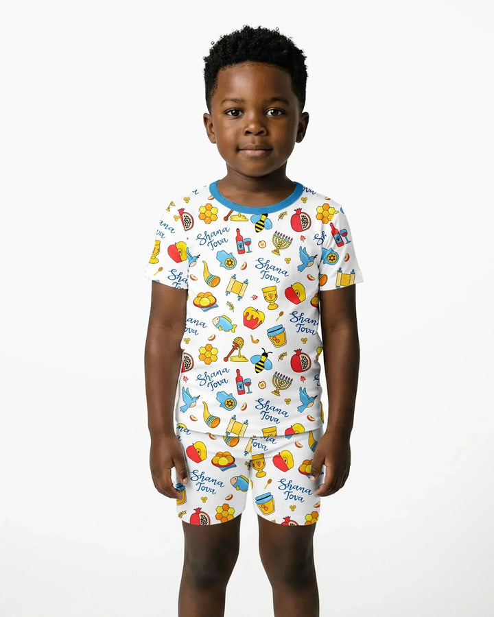 Template Zweiteiliges Pyjama-Set mit kurzen Ärmeln und Shorts