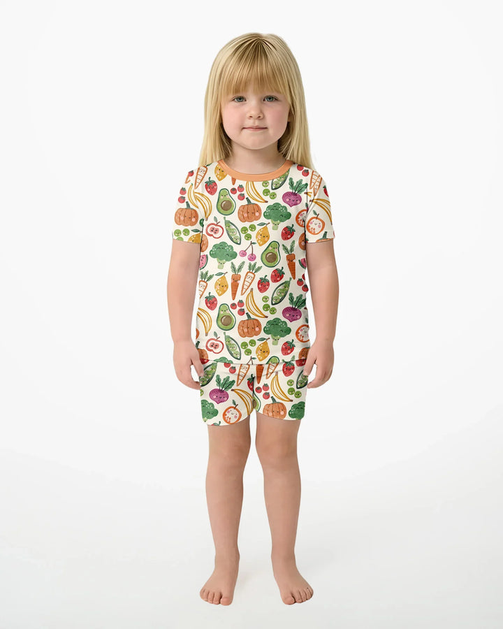 Template Zweiteiliges Pyjama-Set mit kurzen Ärmeln und Shorts