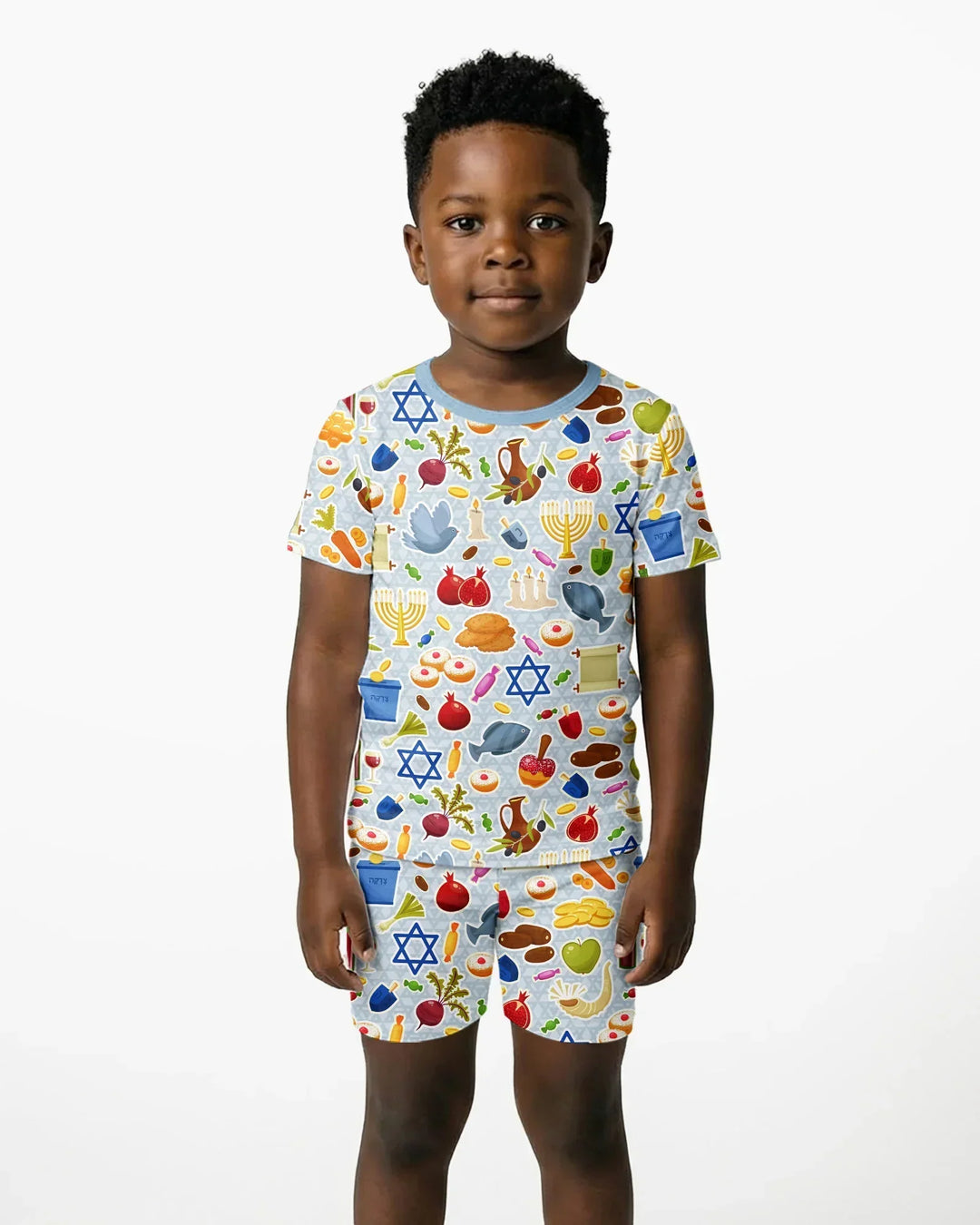 Template Zweiteiliges Pyjama-Set mit kurzen Ärmeln und Shorts