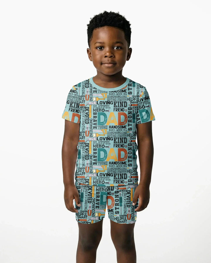 Template Zweiteiliges Pyjama-Set mit kurzen Ärmeln und Shorts