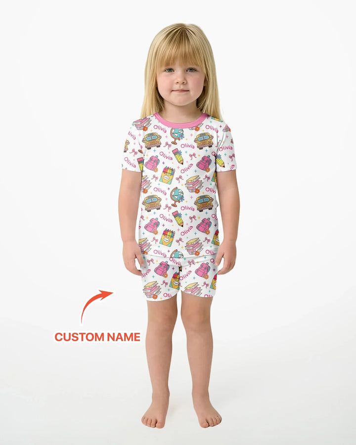 Zweiteiliges Pyjama-Set mit kurzen Ärmeln und Shorts im Sommer-Design