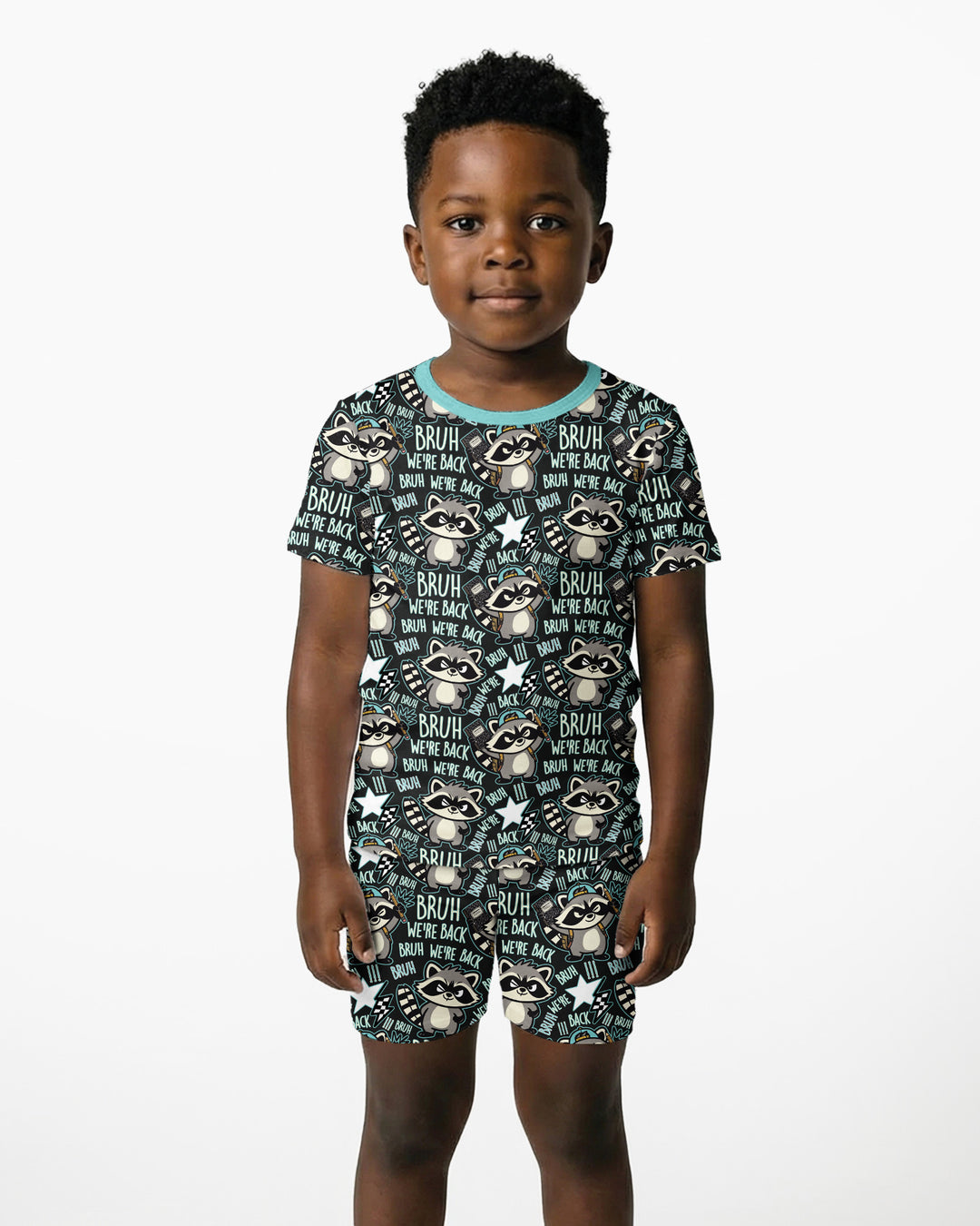 Template Zweiteiliges Pyjama-Set mit kurzen Ärmeln und Shorts
