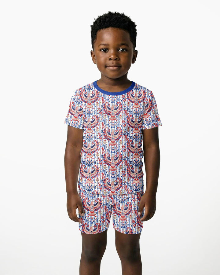 Template Zweiteiliges Pyjama-Set mit kurzen Ärmeln und Shorts