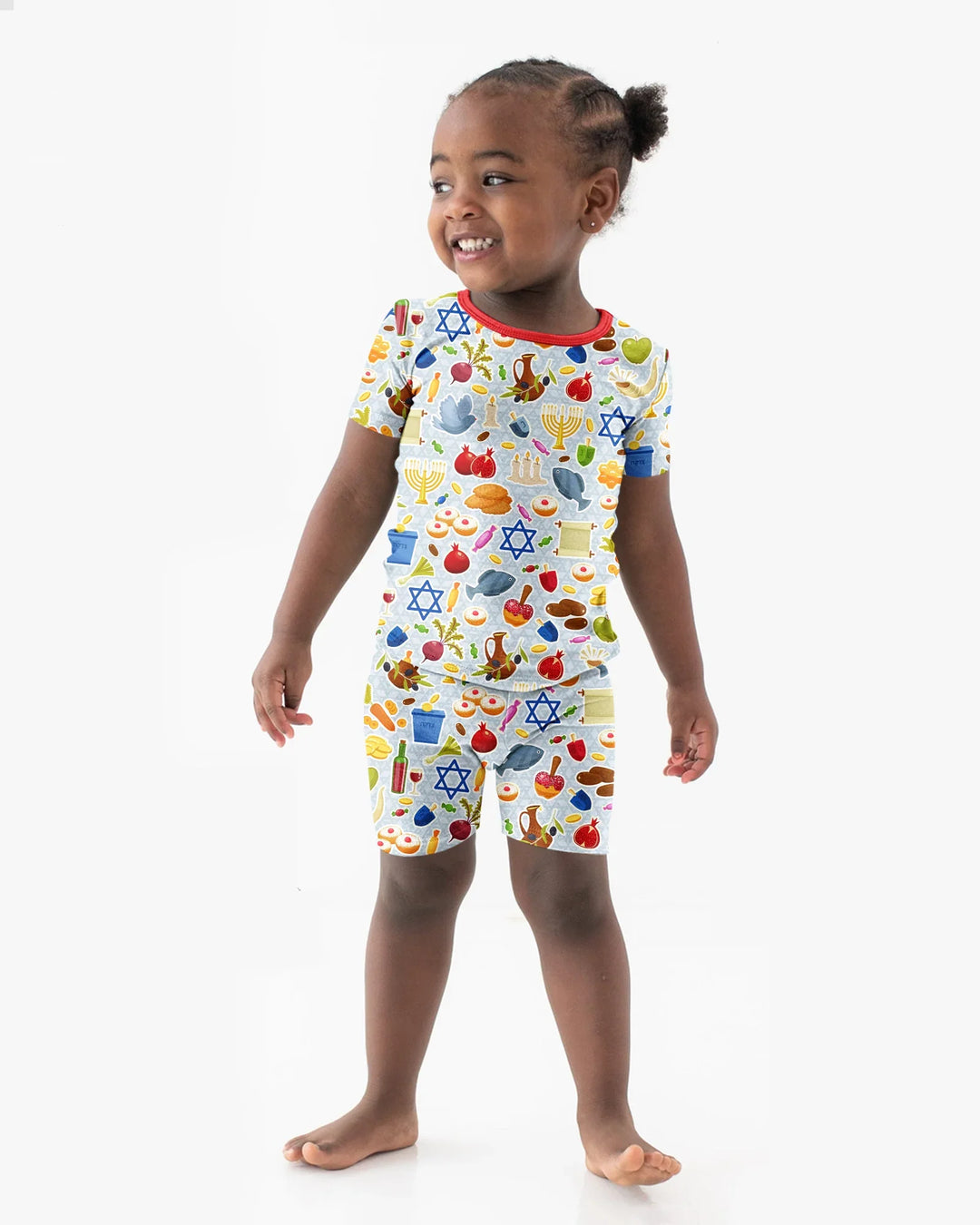 Template Zweiteiliges Pyjama-Set mit kurzen Ärmeln und Shorts