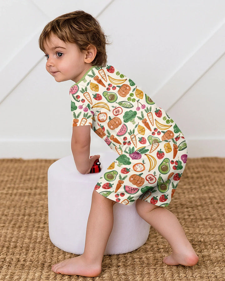 Template Zweiteiliges Pyjama-Set mit kurzen Ärmeln und Shorts