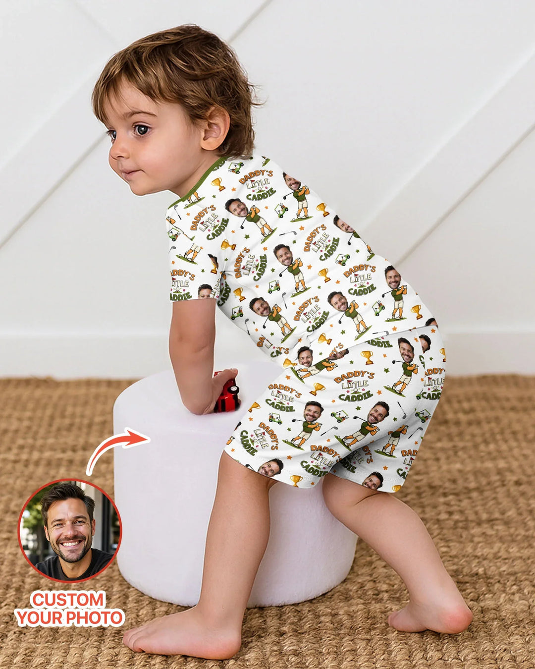 Zweiteiliges Pyjama-Set mit kurzen Ärmeln und Shorts im Sommer-Design