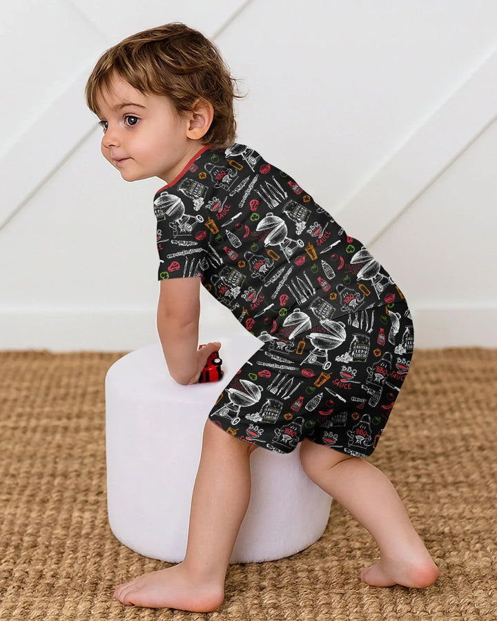 Template Zweiteiliges Pyjama-Set mit kurzen Ärmeln und Shorts
