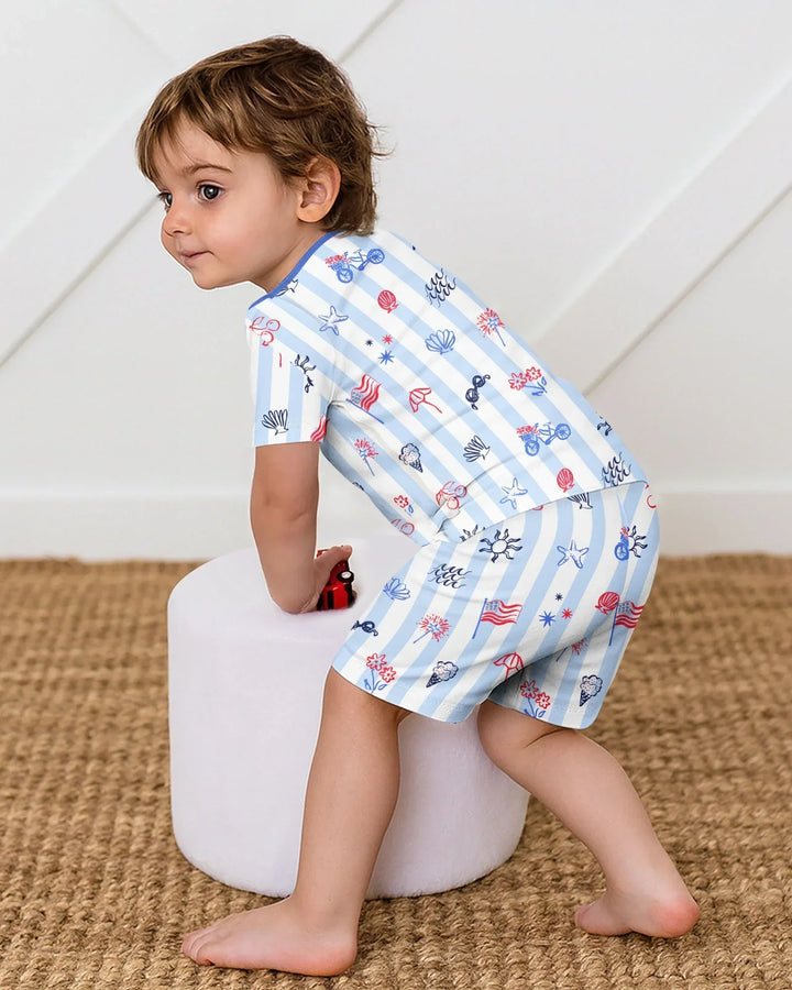Template Zweiteiliges Pyjama-Set mit kurzen Ärmeln und Shorts