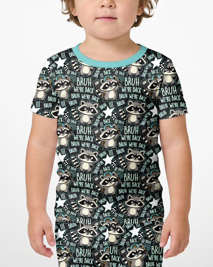 Template Zweiteiliges Pyjama-Set mit kurzen Ärmeln und Shorts