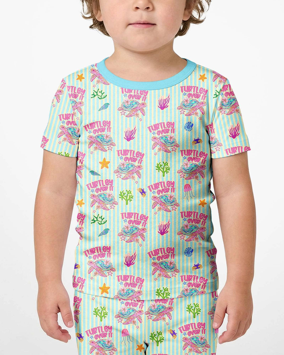 Template Zweiteiliges Pyjama-Set mit kurzen Ärmeln und Shorts