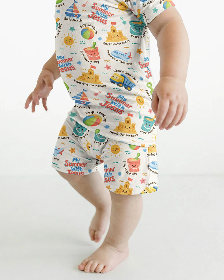 Template Zweiteiliges Pyjama-Set mit kurzen Ärmeln und Shorts