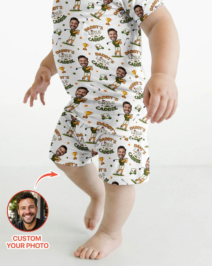 Zweiteiliges Pyjama-Set mit kurzen Ärmeln und Shorts im Sommer-Design