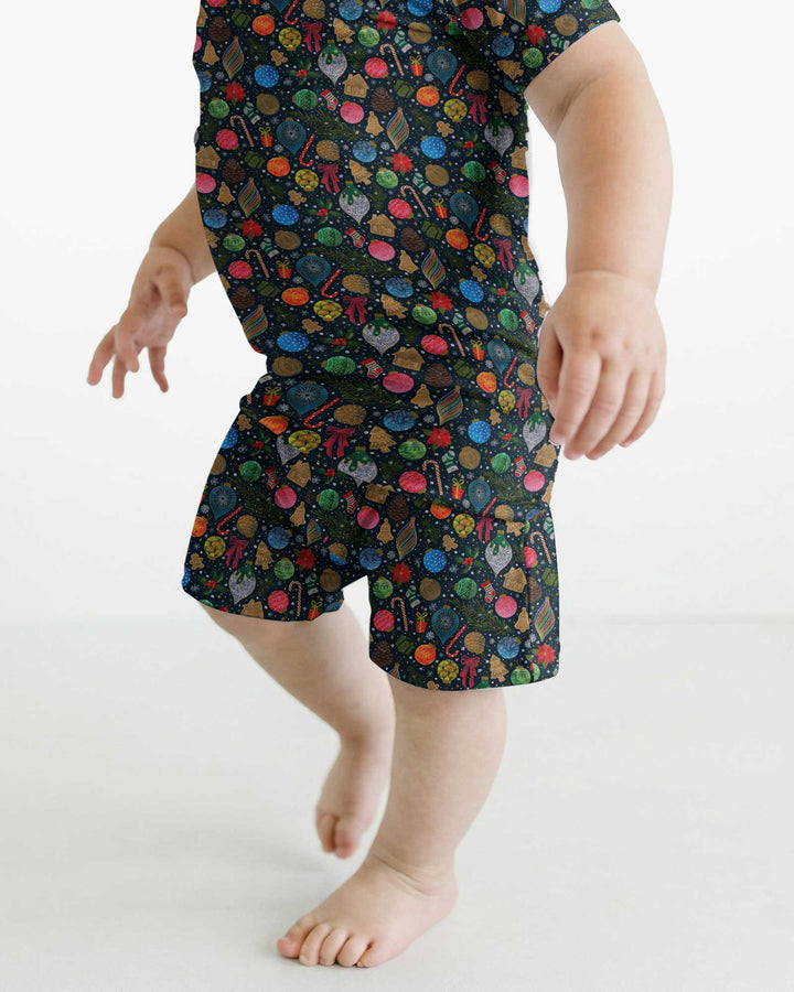 Holiday Ditsy Bamboo Two Piece Short Sleeve Shorts Pajama Set