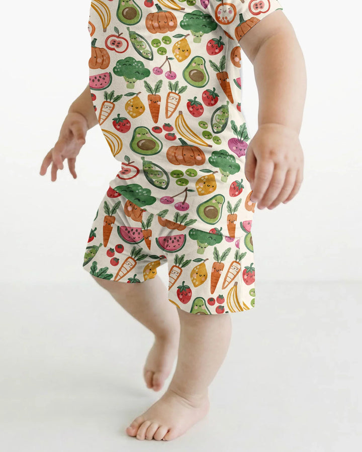 Template Zweiteiliges Pyjama-Set mit kurzen Ärmeln und Shorts