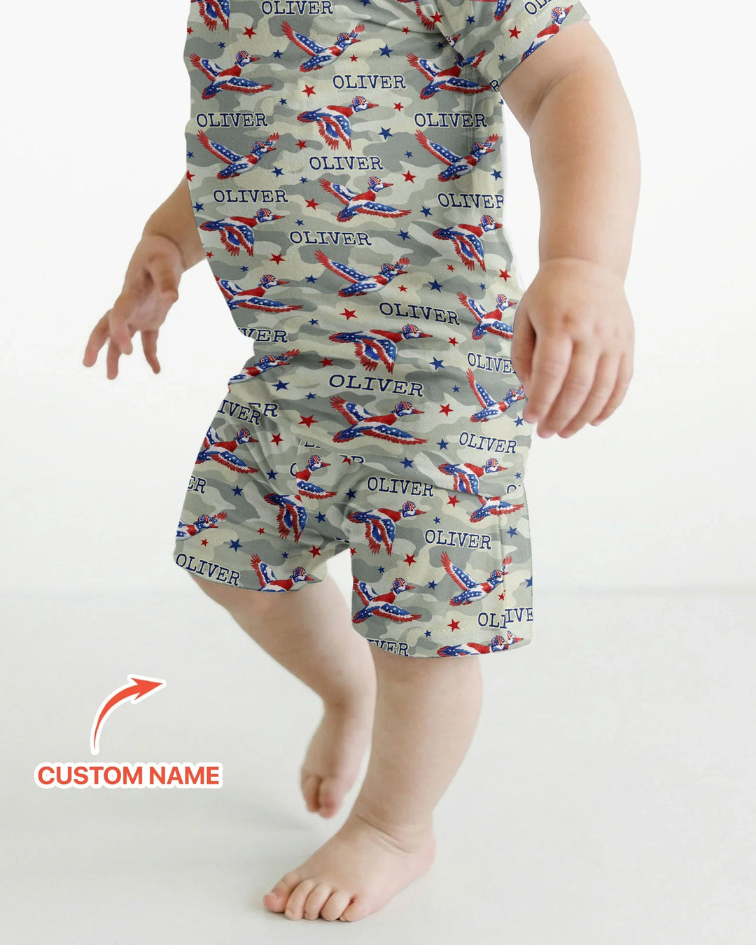 Zweiteiliges Pyjama-Set mit kurzen Ärmeln und Shorts im Sommer-Design